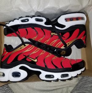 Air Max Plus